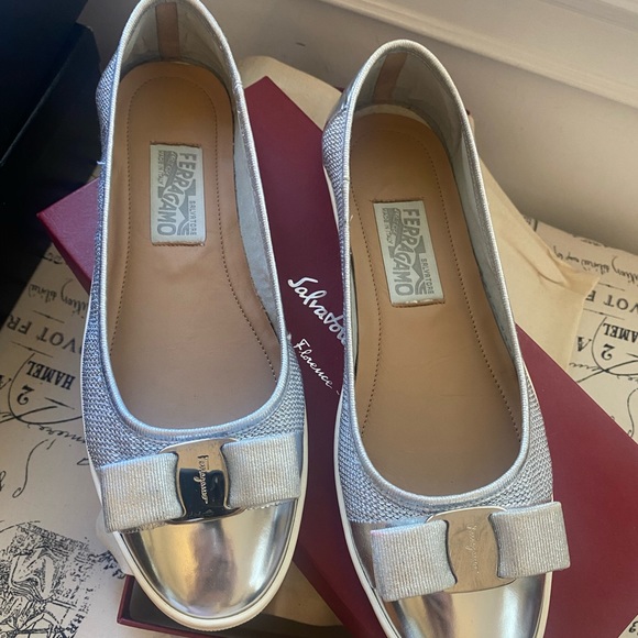 Salvatore ferragamo flats - Picture 2 of 3